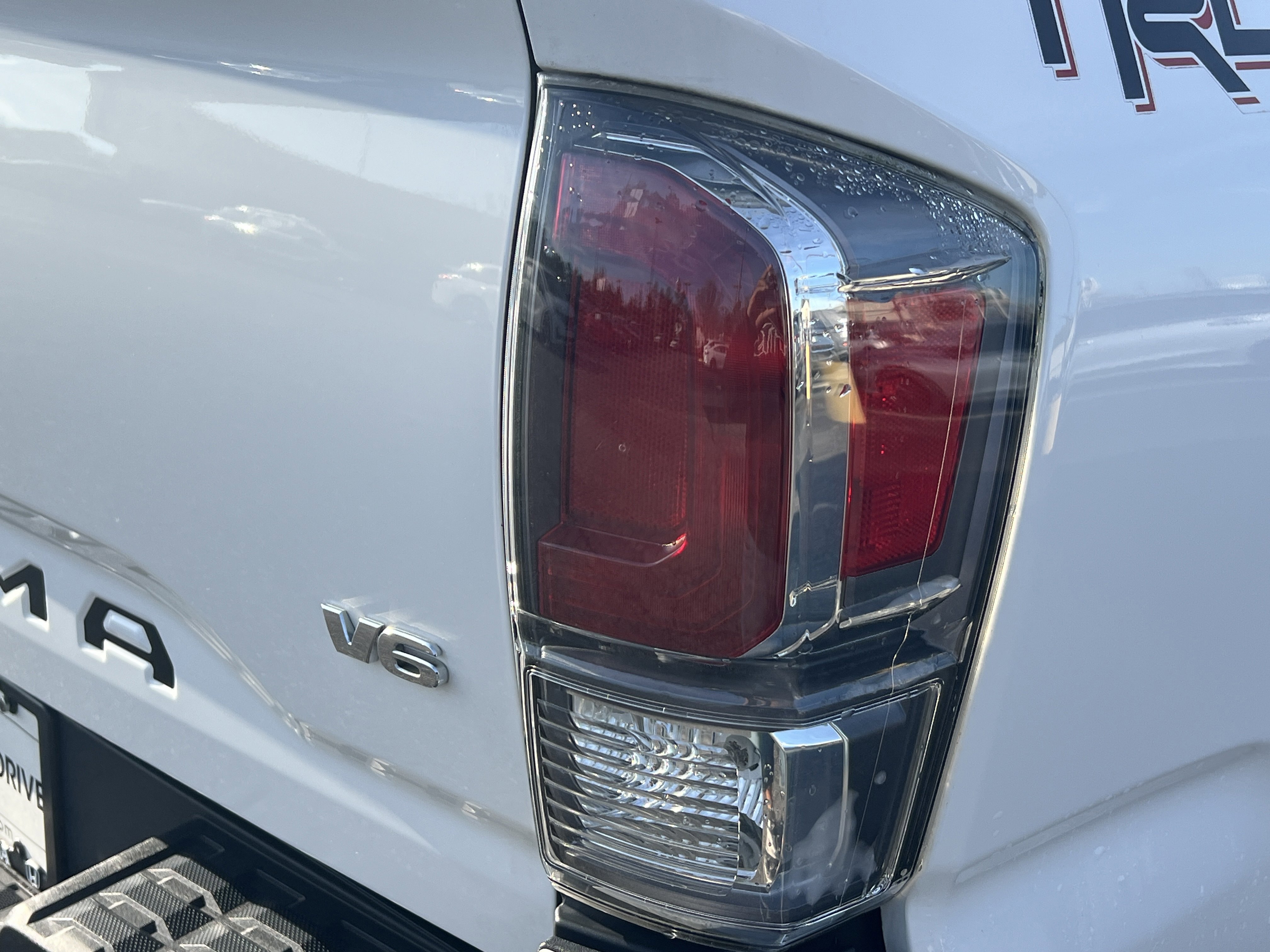 Used 2022 Toyota Tacoma SR image 26