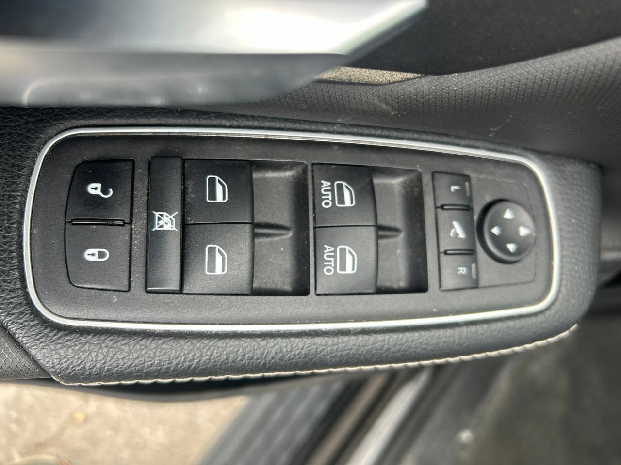 Used 2022 RAM 1500 Sport w/ Rebel Level 2 Equipment Group AWD/4WD image 18