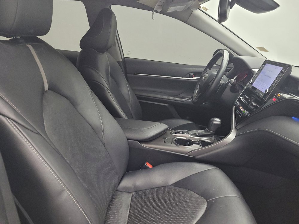 Used 2021 Toyota Camry XSE FWD image 21