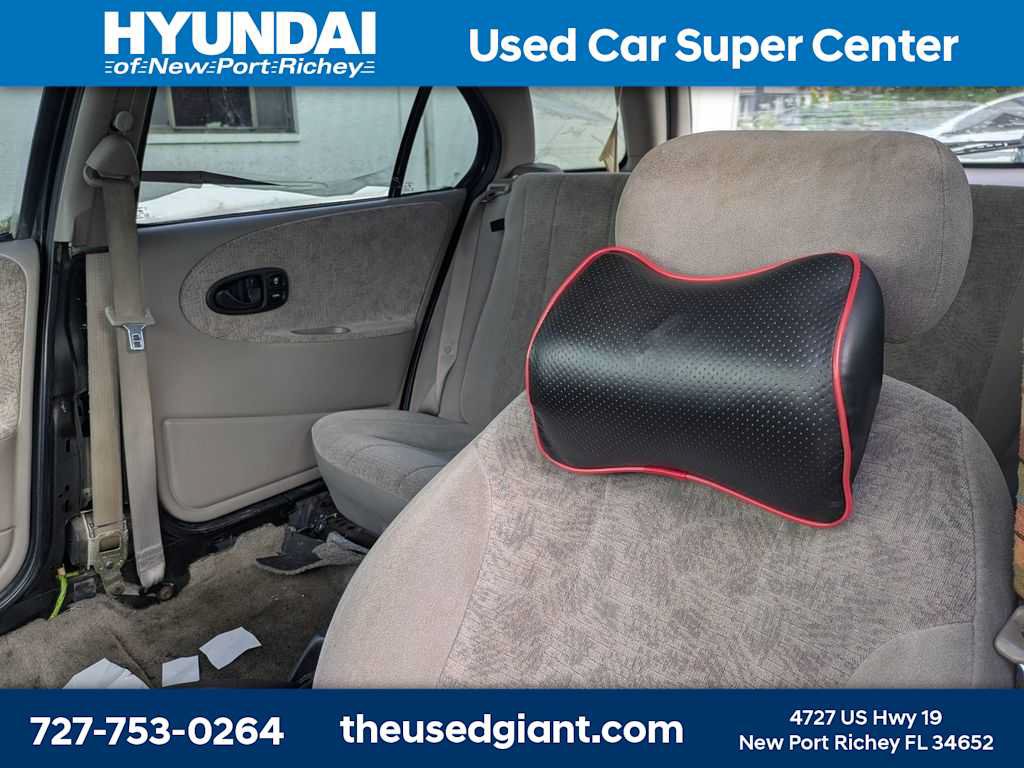 Used 1999 Saturn S-Series SW2 w/ SW2 Option Pkg 1 FWD image 3