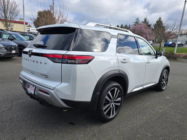 Used 2025 Nissan Pathfinder Platinum image 7