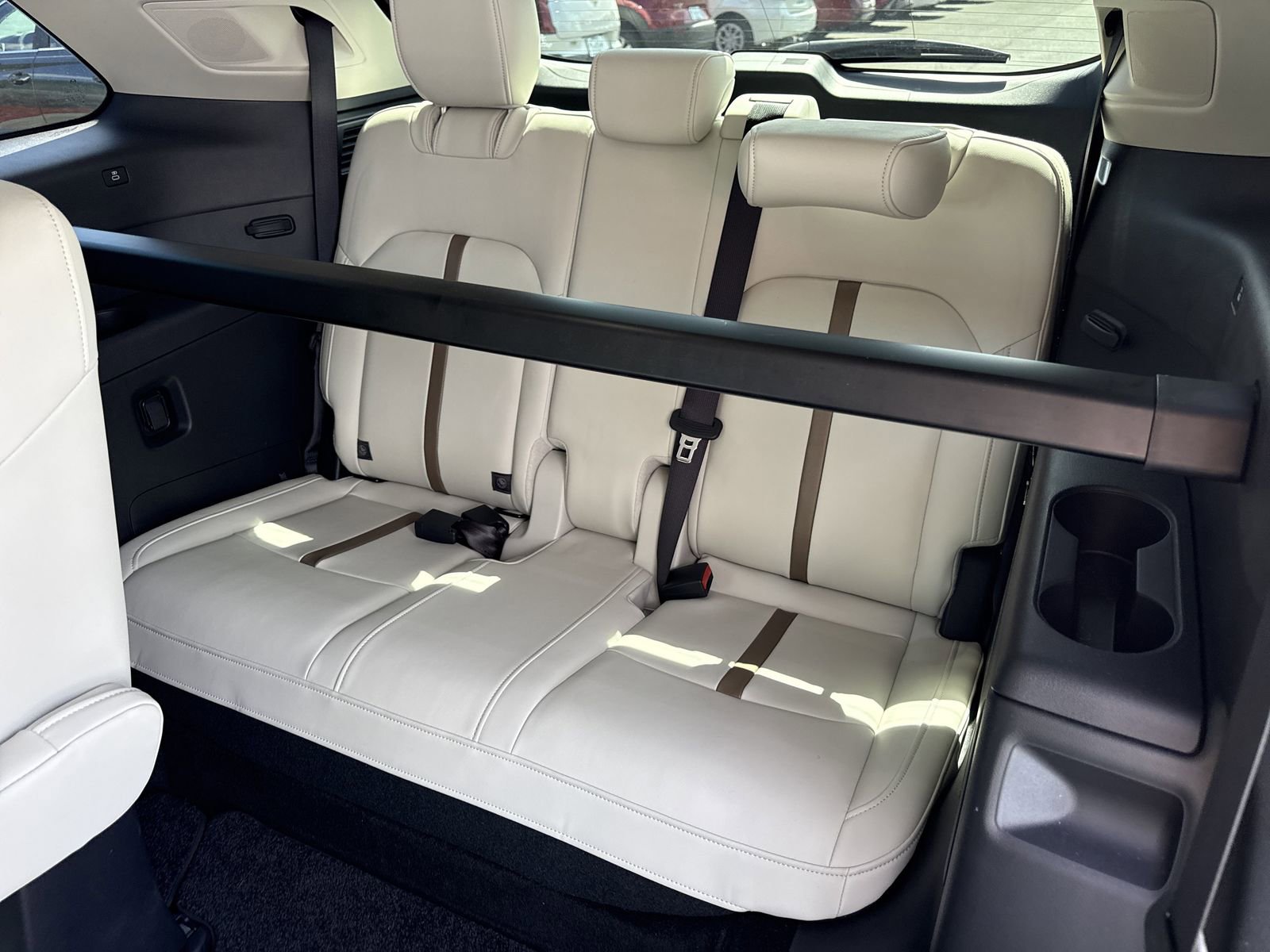 Used 2024 MAZDA CX-90 Plug-In Hybrid w/ Premium Plus image 12