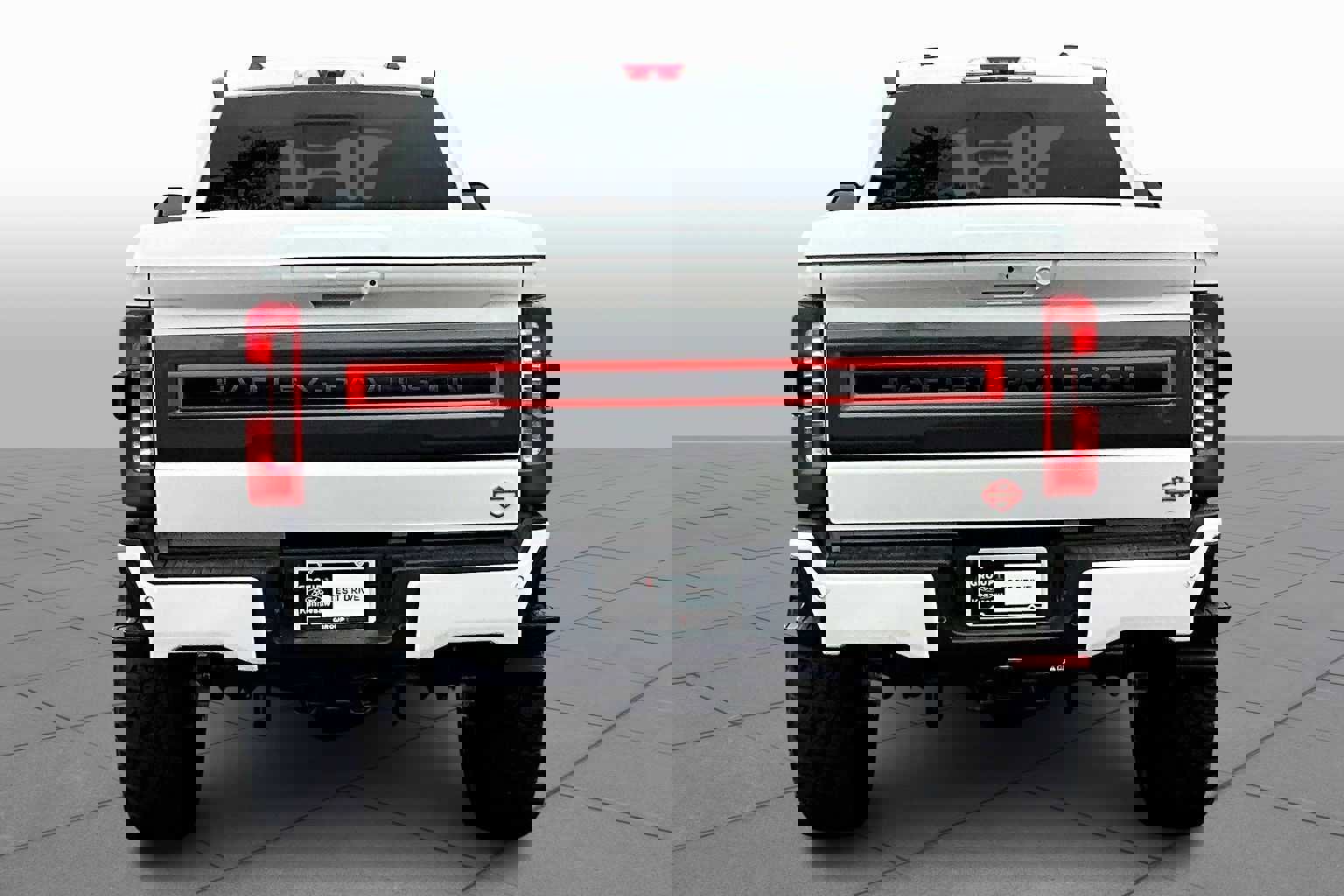 New 2026 Ford F250 Lariat w/ Black Appearance Package image 4