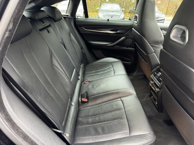 Used 2019 BMW X6 M w/ Executive Package image 28