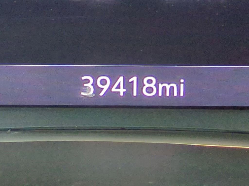 Used 2024 Chevrolet Equinox LT image 28