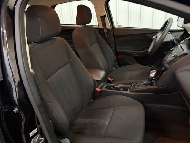 Used 2016 Ford Focus SE image 22