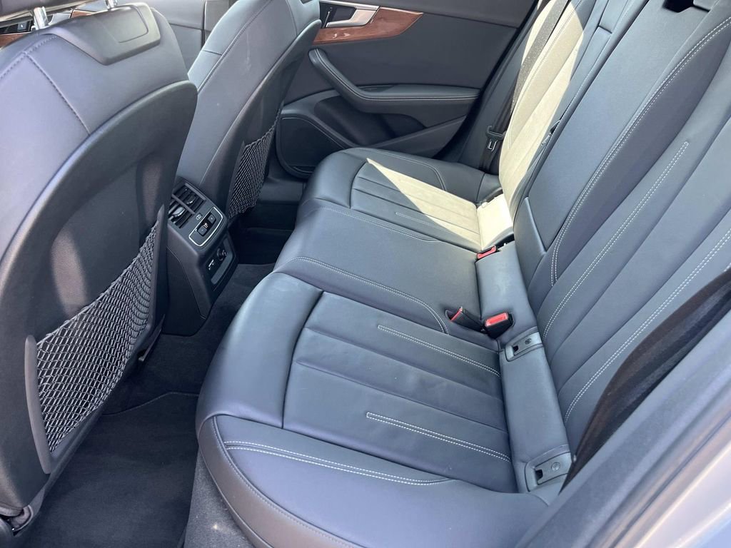 Used 2021 Audi A4 2.0T Premium Plus w/ Premium Plus Package AWD/4WD image 17