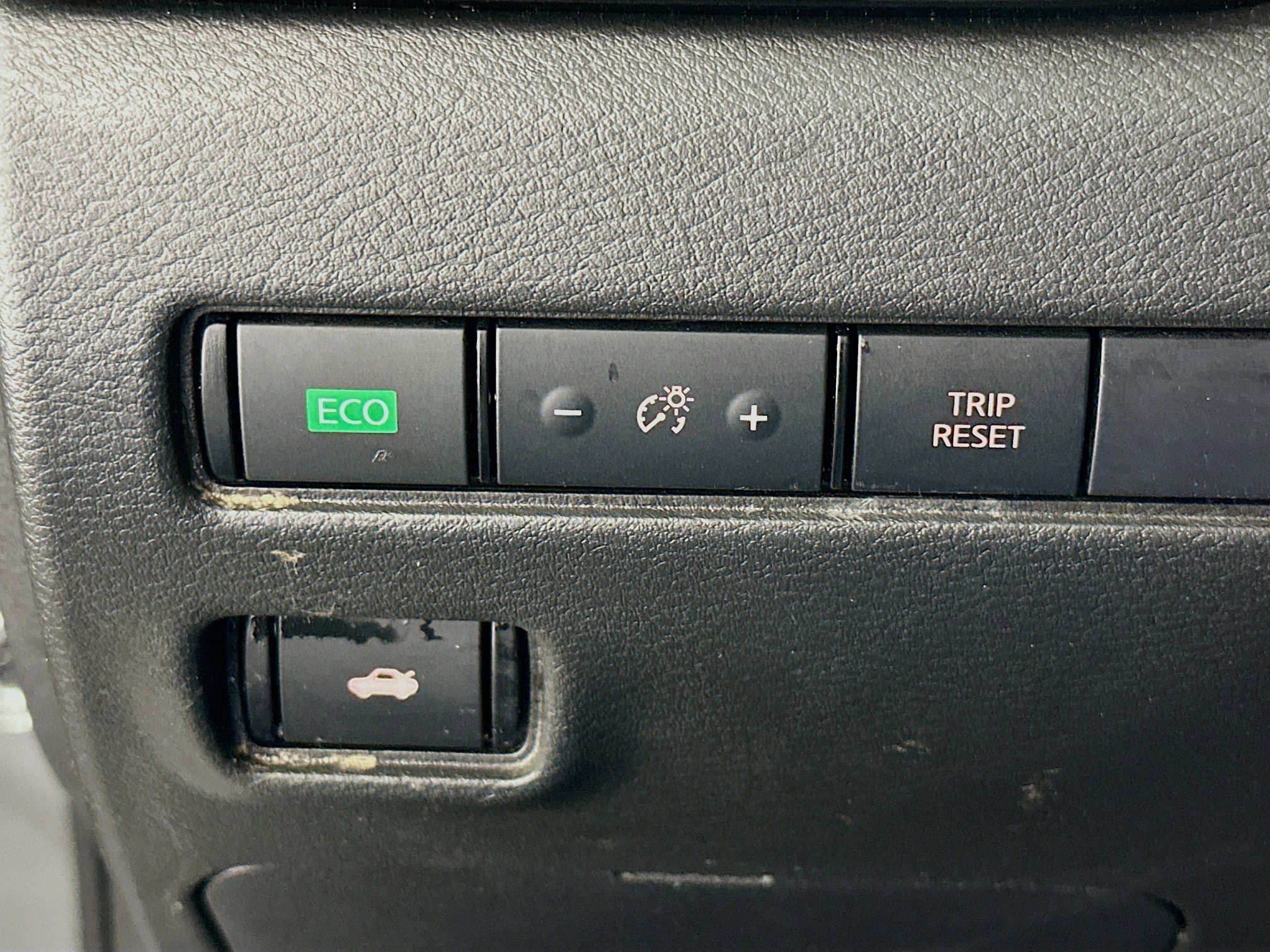 Used 2024 Nissan Sentra SV image 17