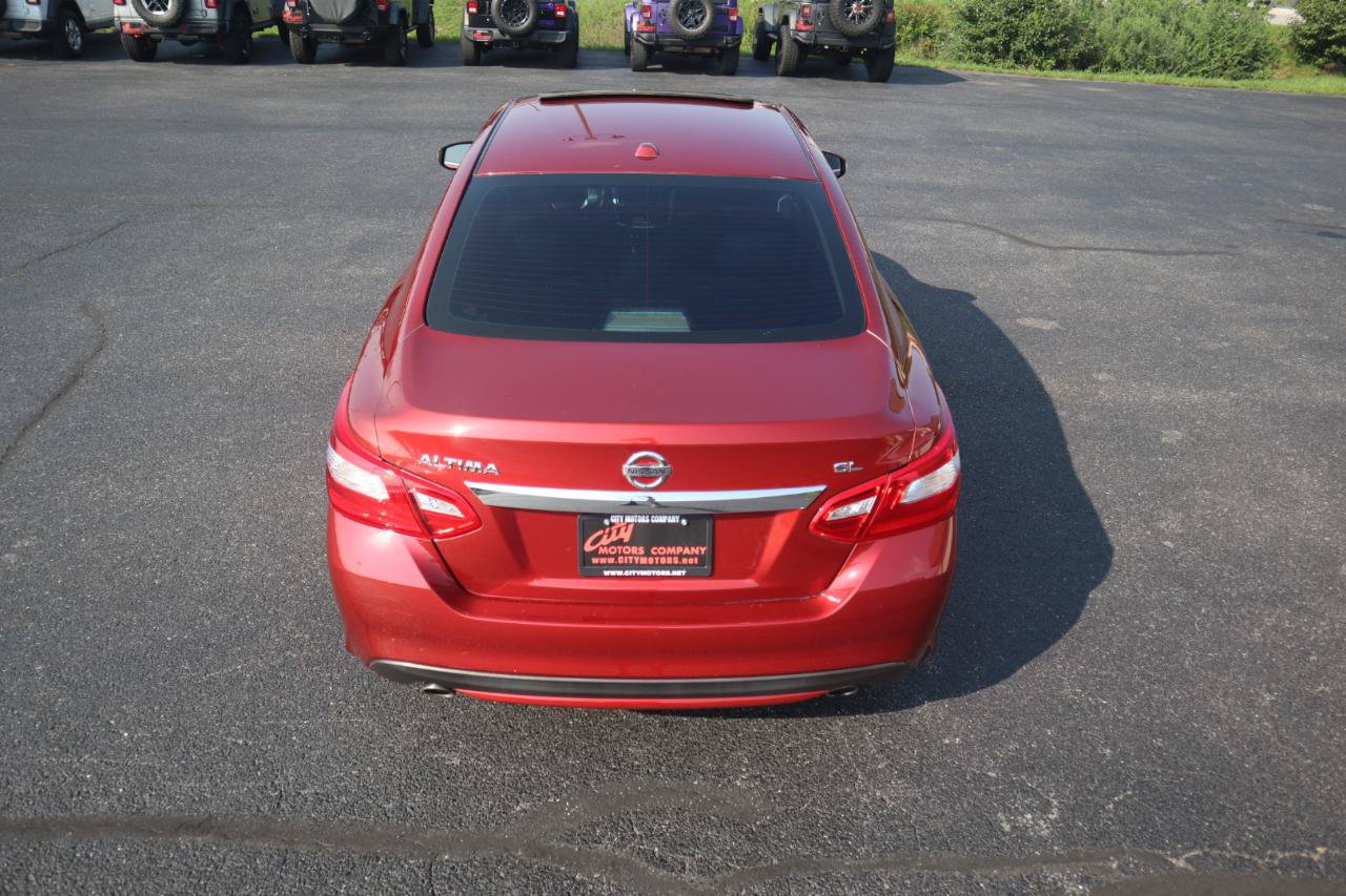 Used 2016 Nissan Altima 2.5 SL w/ Moonroof Package FWD image 10