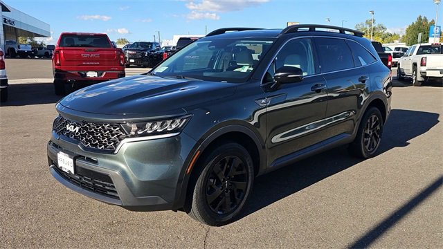 Used 2022 Kia Sorento S image 4