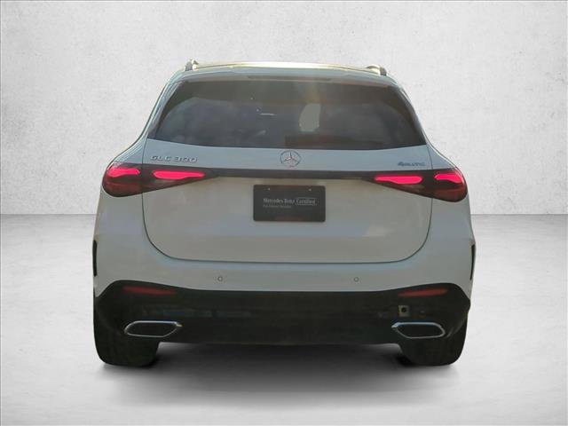 Certified 2025 Mercedes-Benz GLC 300 4MATIC image 7