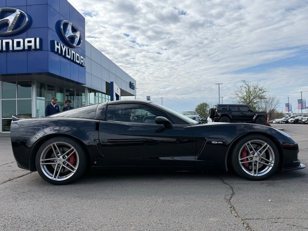 Used 2007 Chevrolet Corvette Z06 w/ Preferred Equipment Group image 9