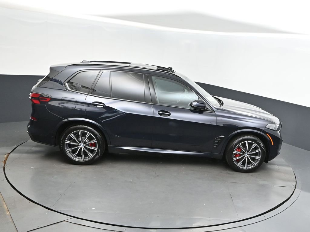 Certified 2026 BMW X5 xDrive50e w/ M Sport Package AWD/4WD image 35