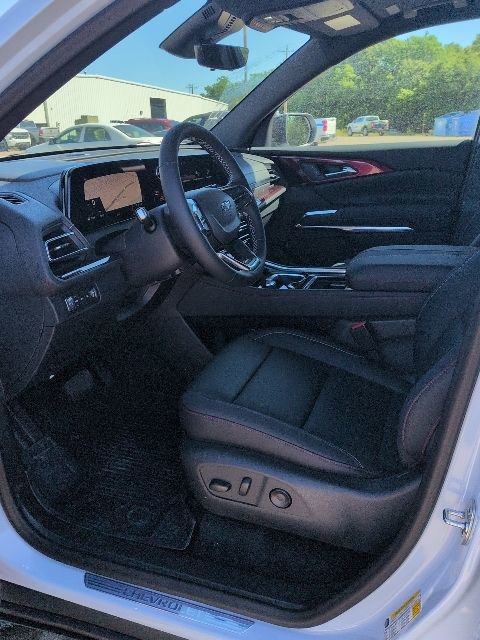 New 2026 Chevrolet Traverse Z71 w/ Driver Confidence Package AWD/4WD image 9