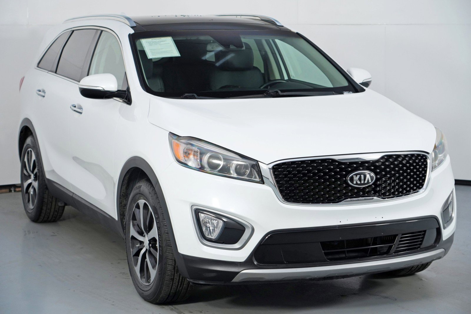 Used 2017 Kia Sorento EX w/ EX Advanced Touring Package image 50