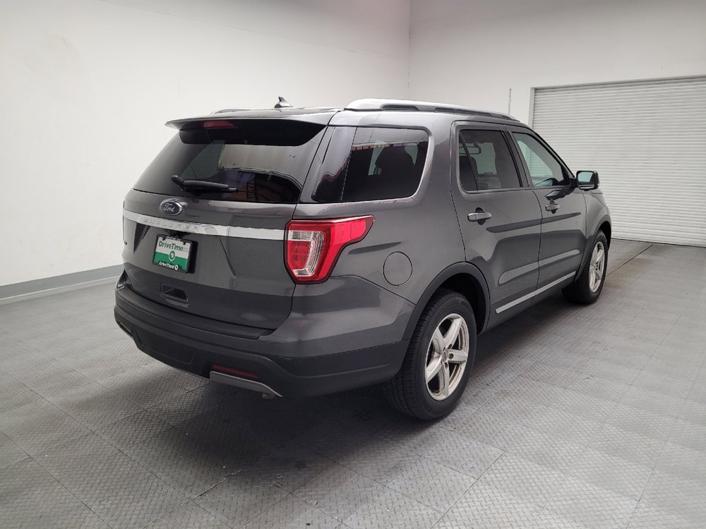 Used 2019 Ford Explorer XLT w/ Equipment Group 201A image 9