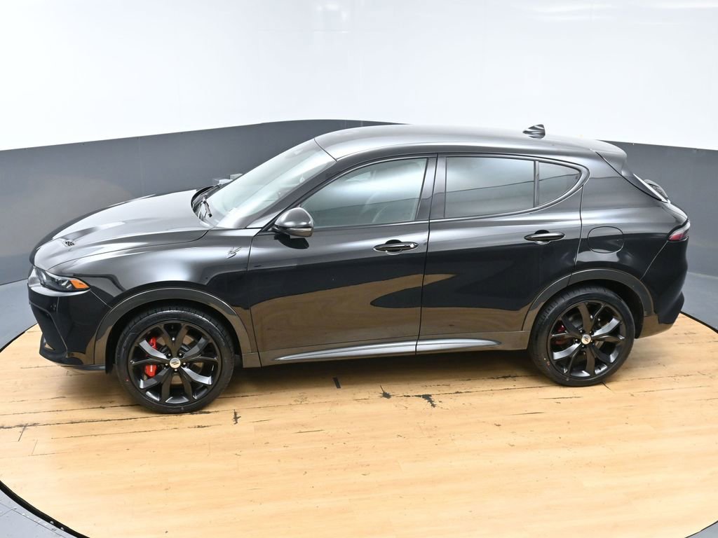 Used 2024 Dodge Hornet R/T image 48