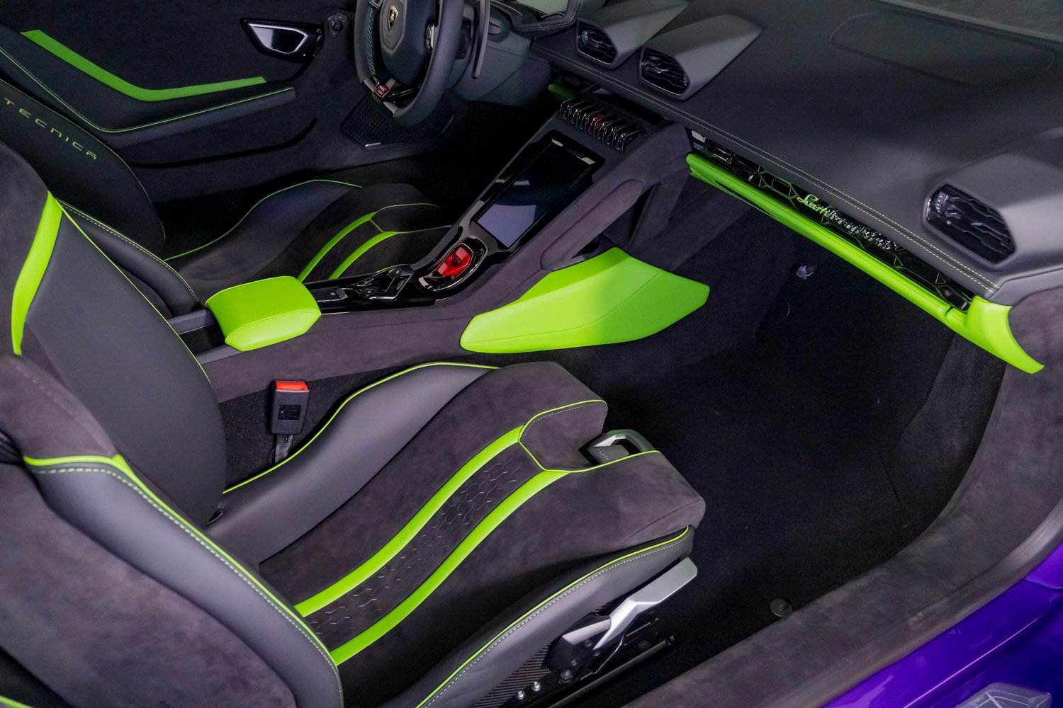 Used 2023 Lamborghini Huracan Tecnica RWD image 34