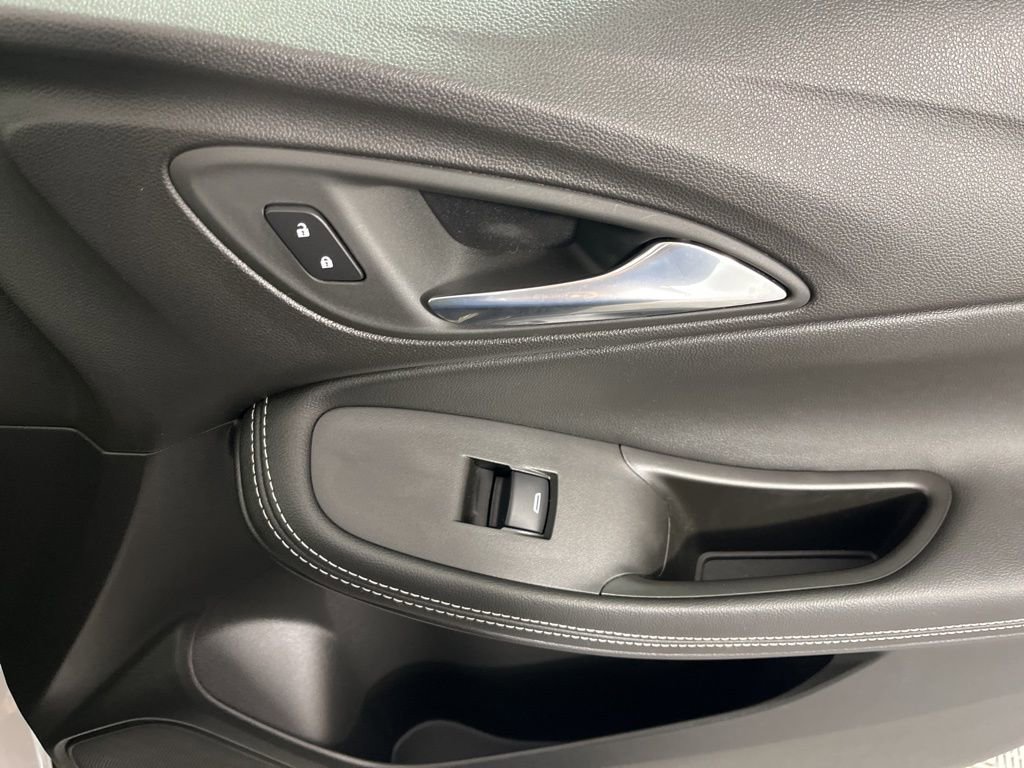 Certified 2024 Buick Encore GX Avenir w/ Avenir Technology Package image 21