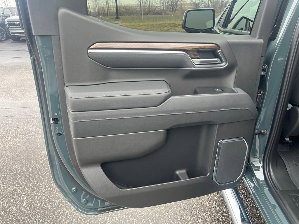 New 2026 Chevrolet Silverado 1500 LT image 25