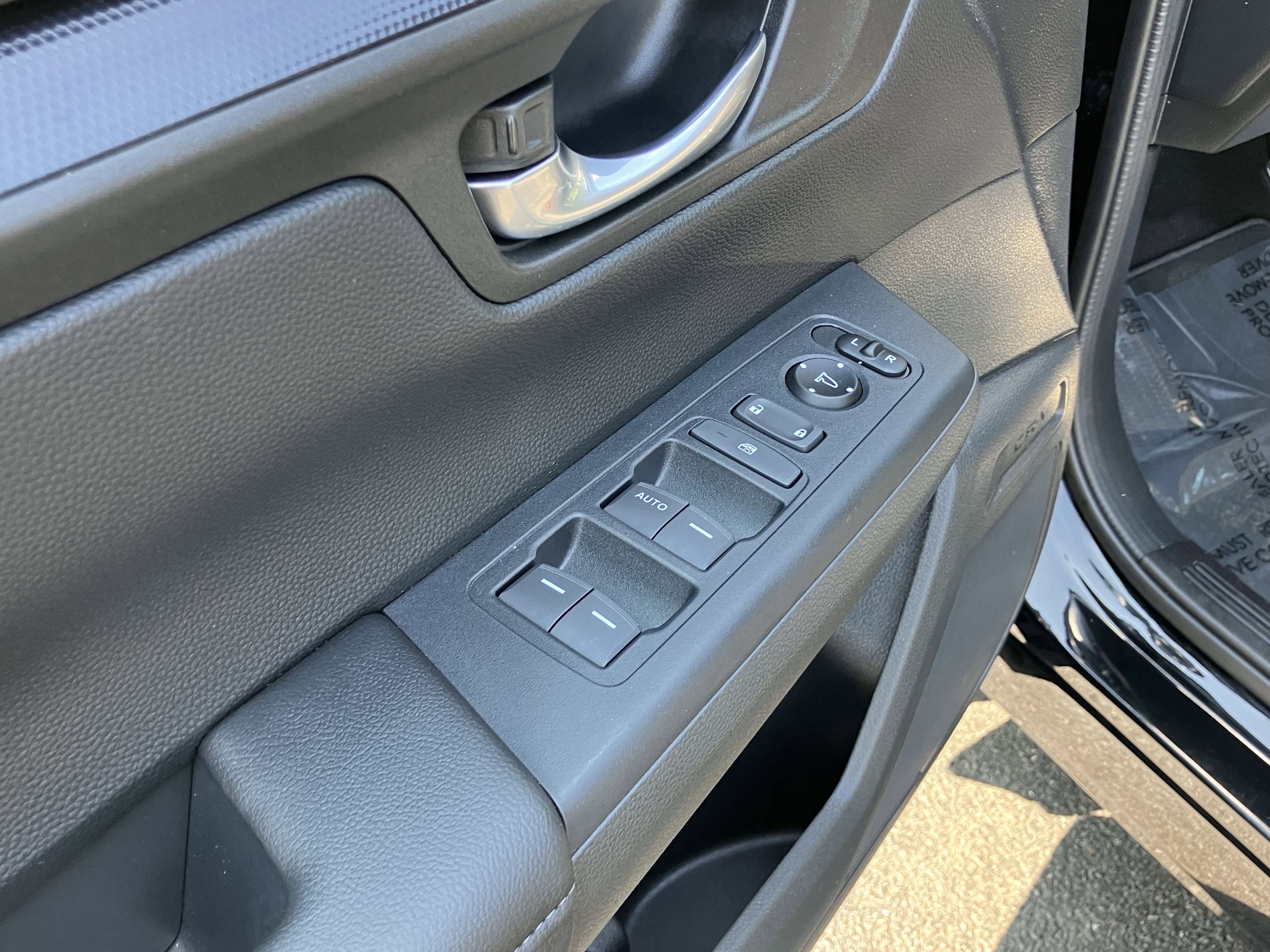 Used 2026 Honda CR-V LX image 15