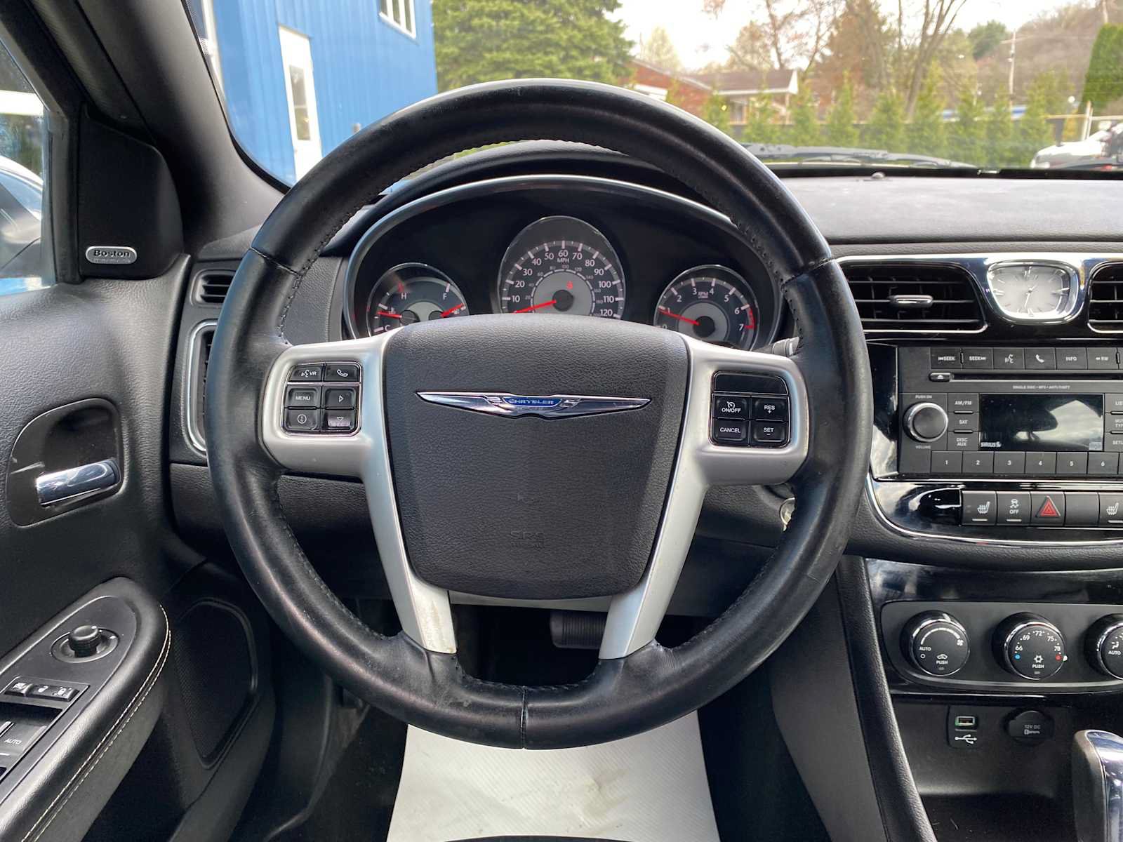 Used 2013 Chrysler 200 Limited FWD image 15