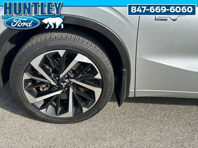 Used 2024 Mitsubishi Outlander SEL Black Edition AWD/4WD image 8