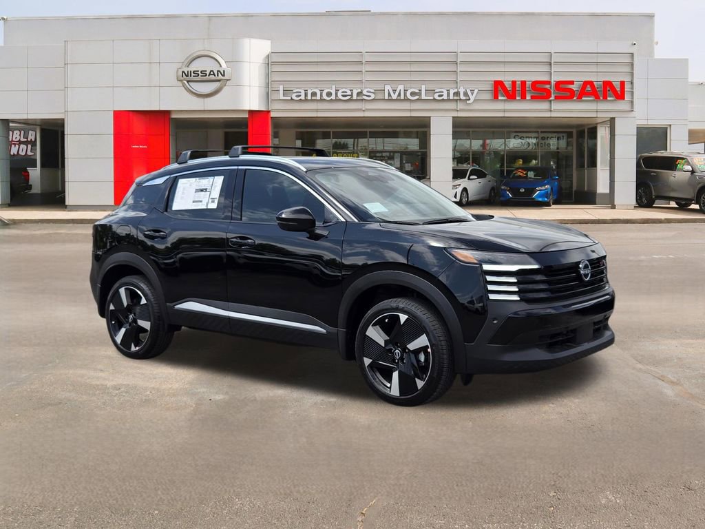 New 2026 Nissan Kicks SR w/ Cold Weather Package