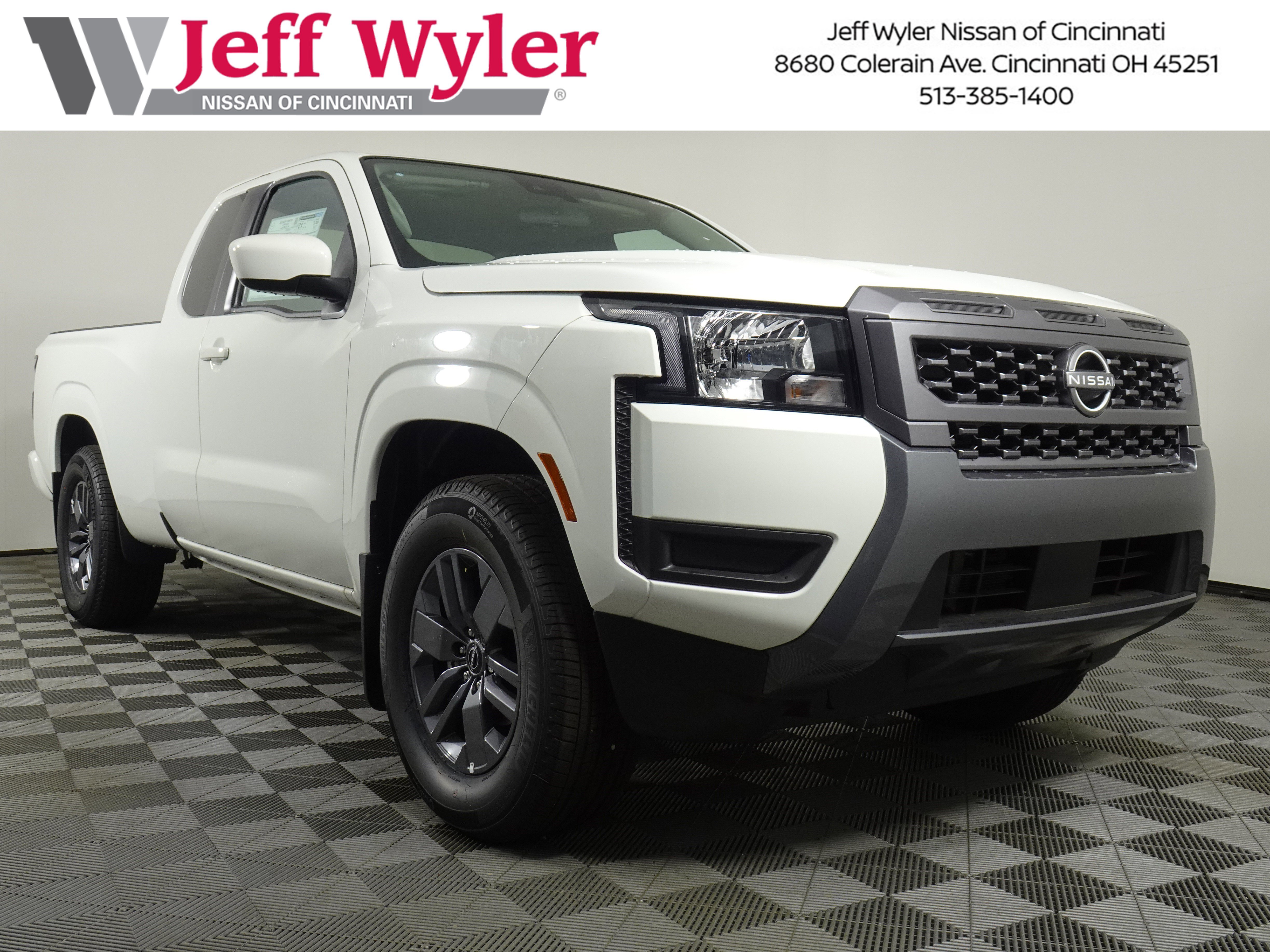 New 2025 Nissan Frontier SV