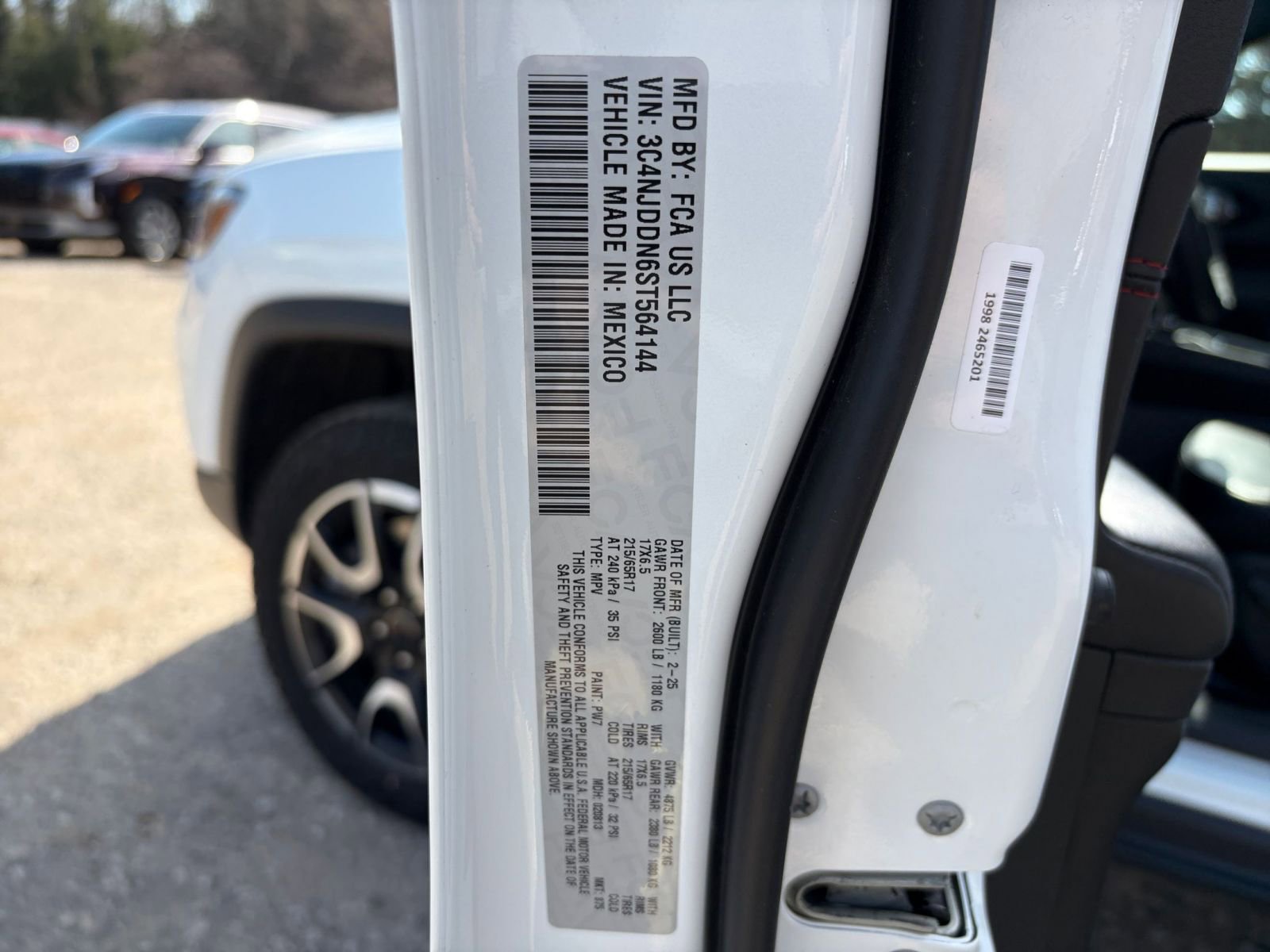 Used 2025 Jeep Compass Trailhawk image 28