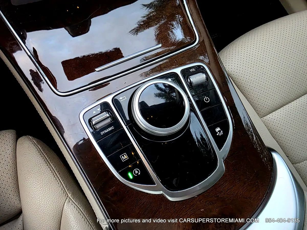 Used 2018 Mercedes-Benz GLC 300 w/ Premium Package image 52