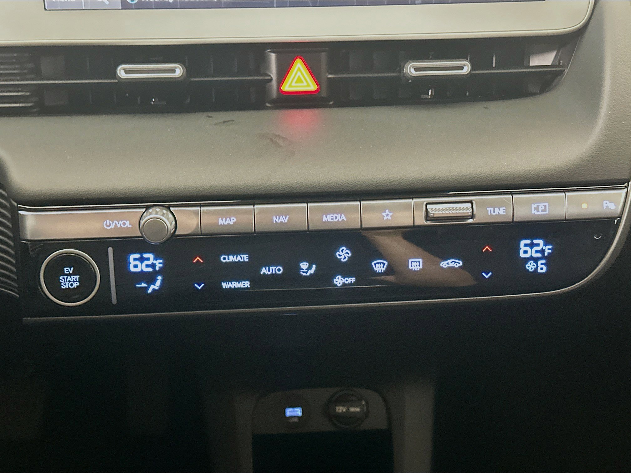 Used 2024 Hyundai Ioniq 5 SEL image 24