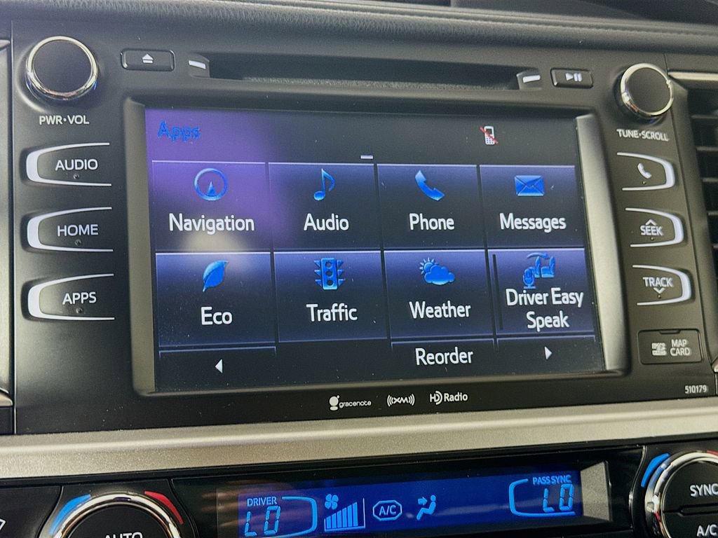 Used 2018 Toyota Highlander XLE FWD image 17