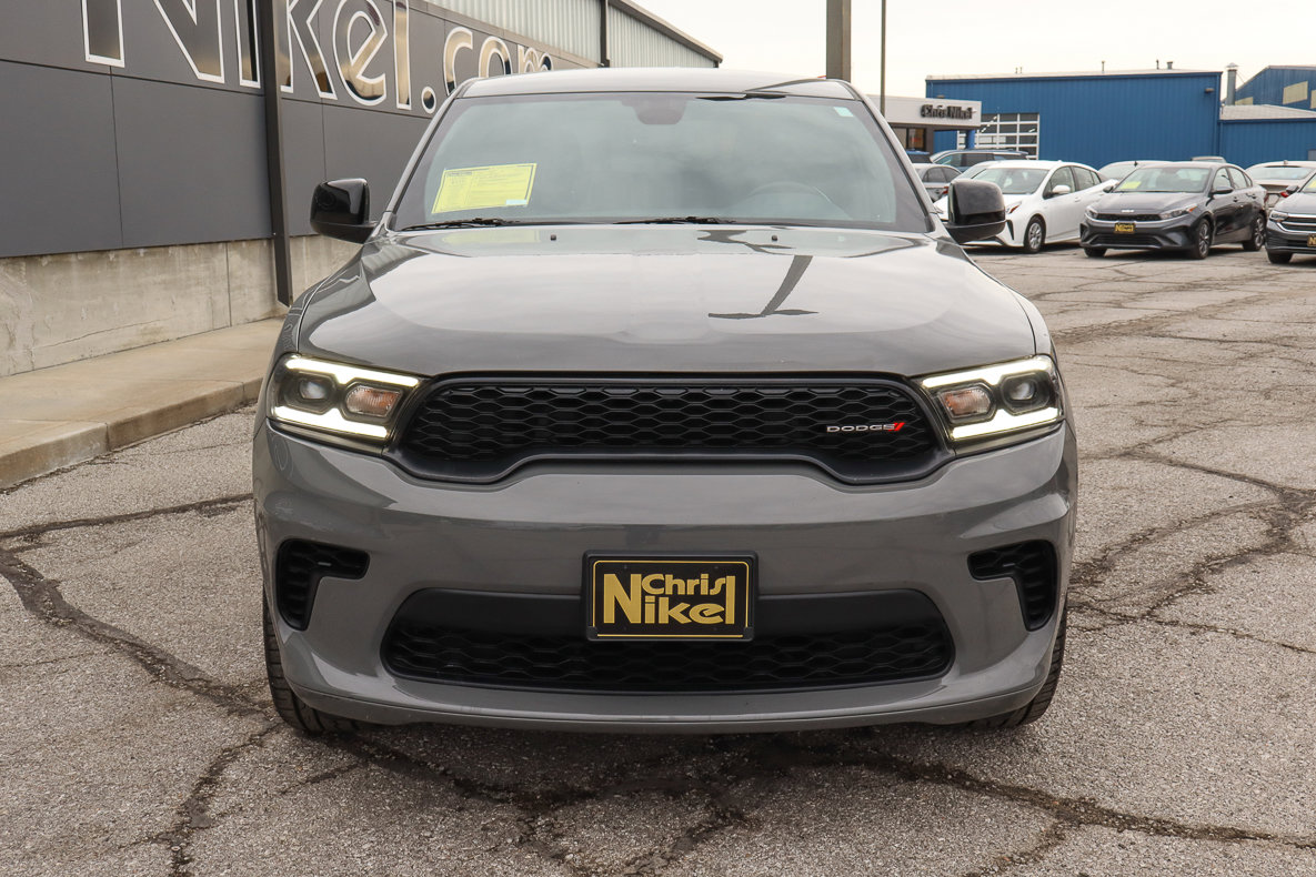 Used 2023 Dodge Durango GT image 2