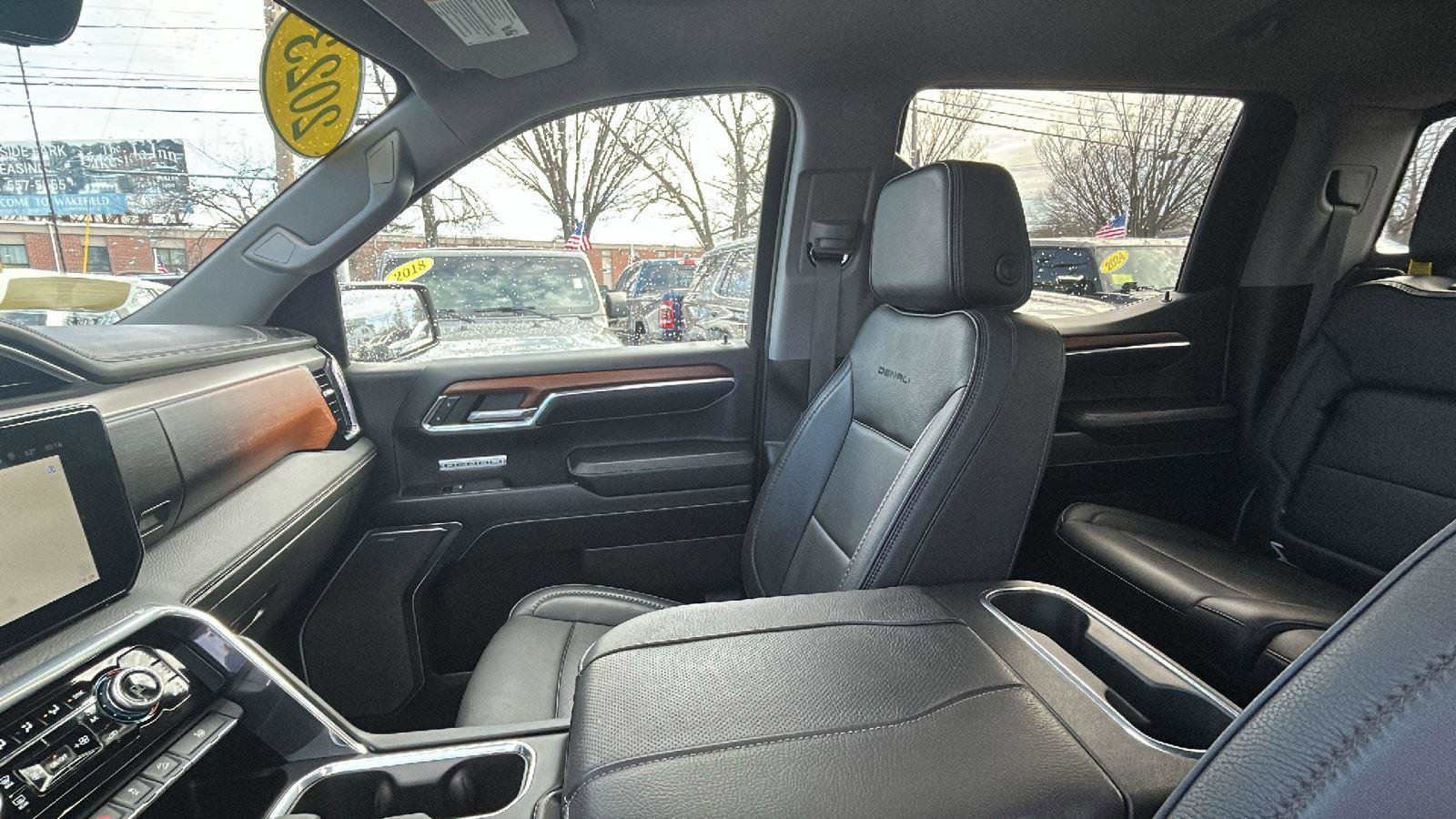 Used 2023 GMC Sierra 1500 Denali w/ Denali Reserve Package image 27