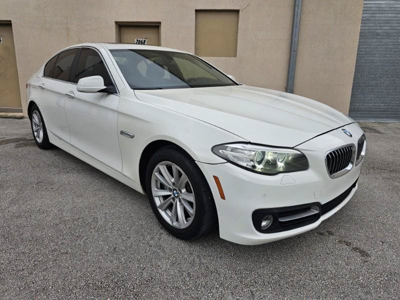 Used 2016 BMW 528i Sedan RWD image 2