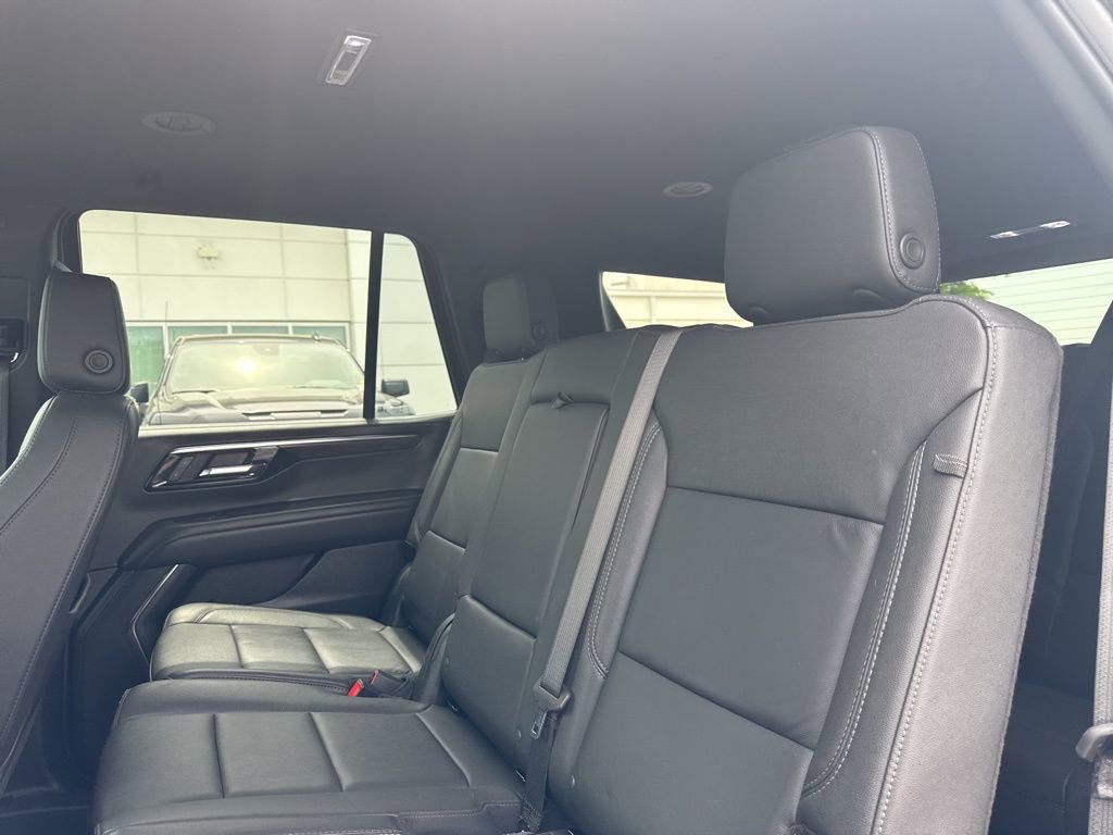 Used 2025 Chevrolet Tahoe LT AWD/4WD image 25