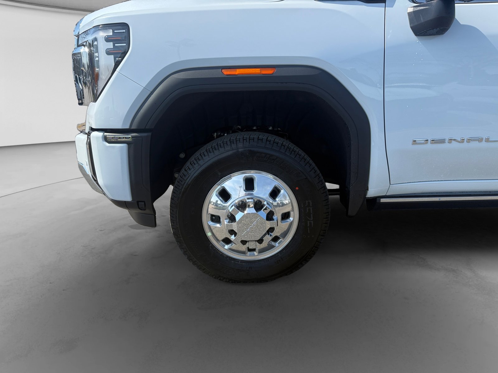 New 2026 GMC Sierra 3500 Denali w/ Technology Package image 9