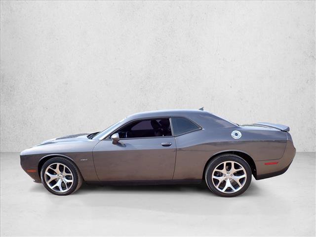 Used 2016 Dodge Challenger R/T Plus RWD image 2