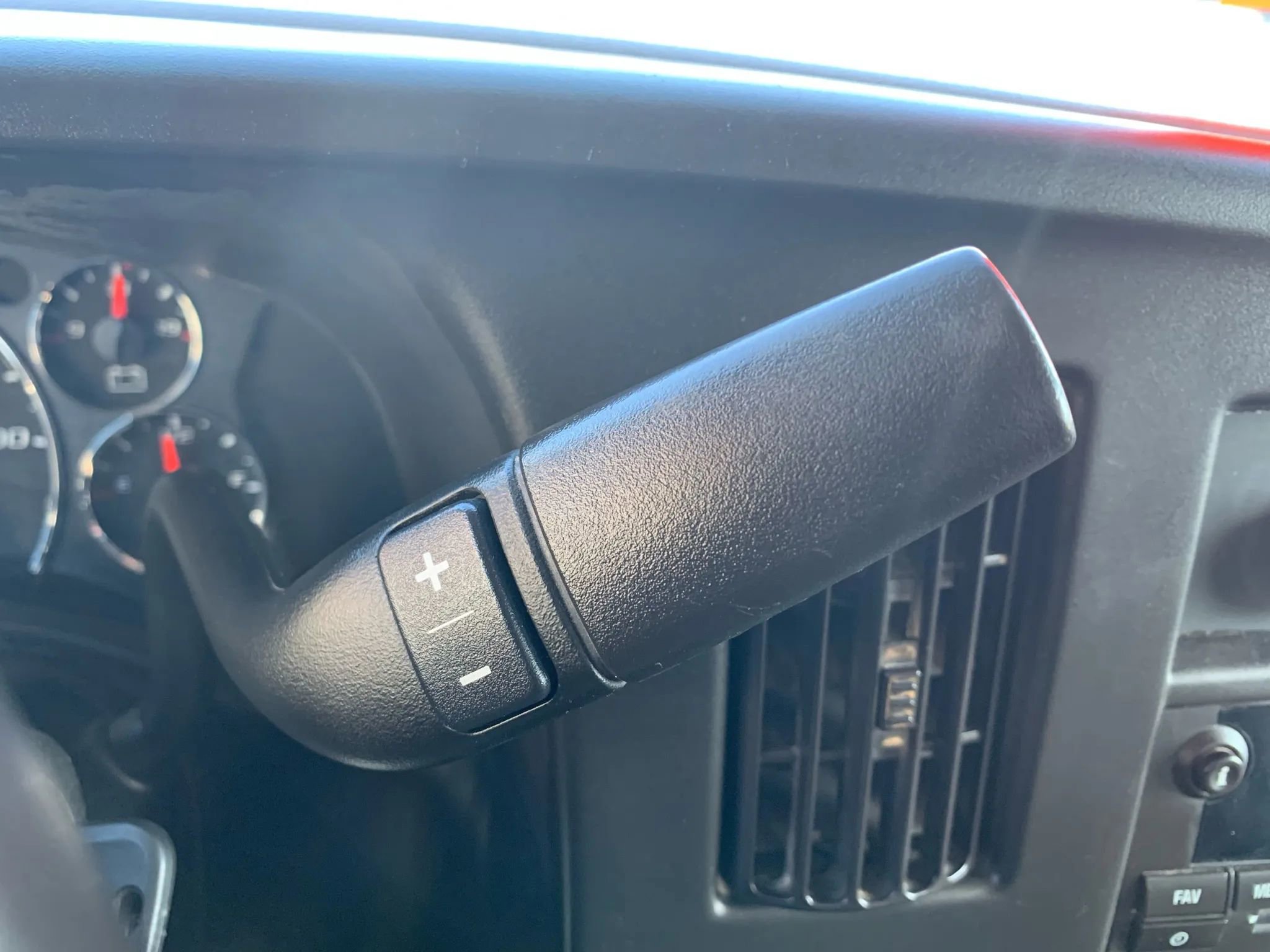 Used 2016 Chevrolet Express 3500 LT w/ LT Preferred Equipment Group image 18