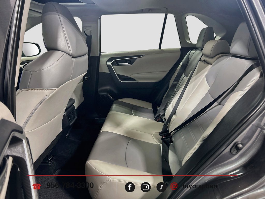Used 2025 Toyota RAV4 XLE Premium FWD image 22