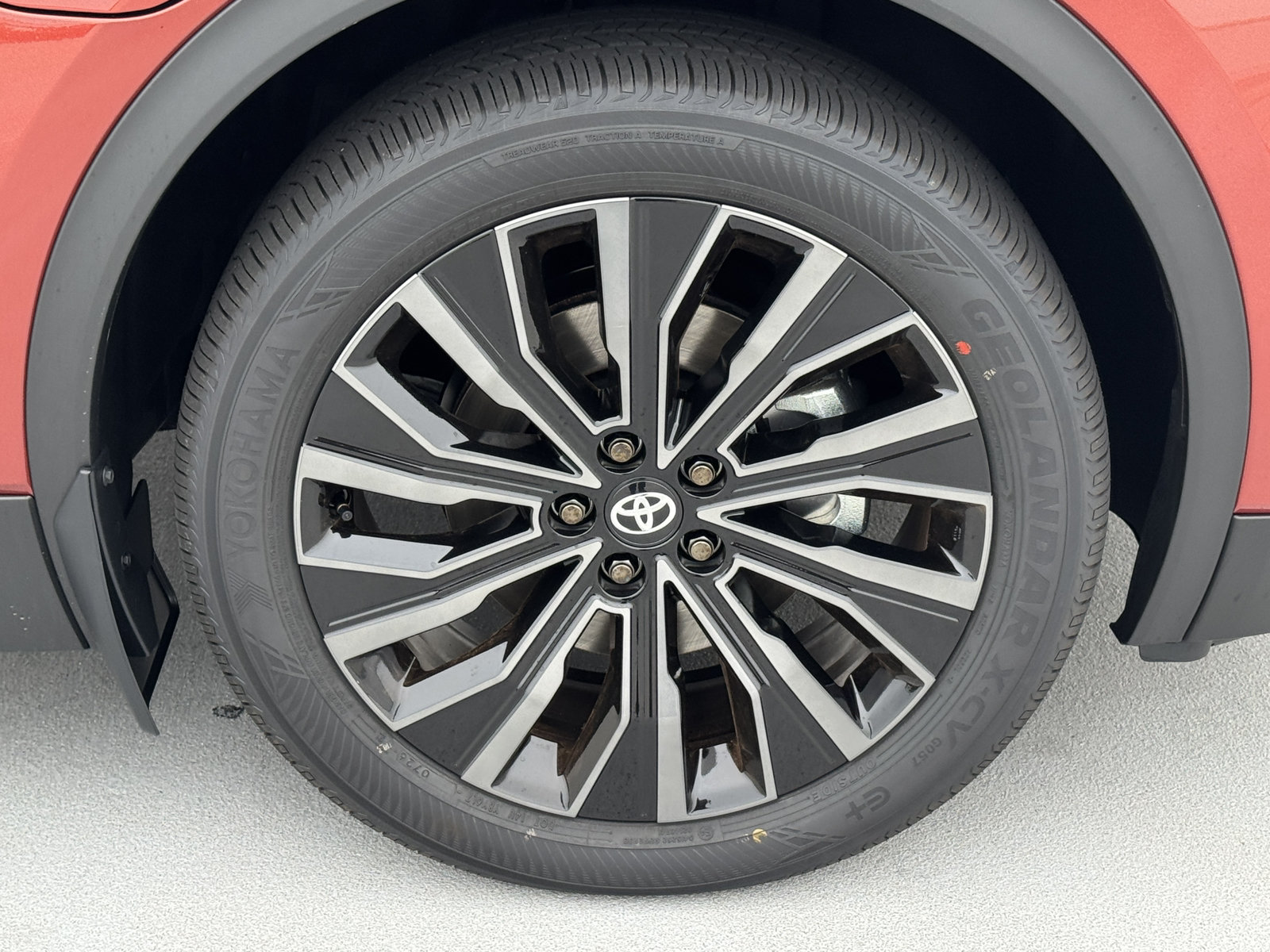 New 2026 Toyota C-HR AWD/4WD image 15