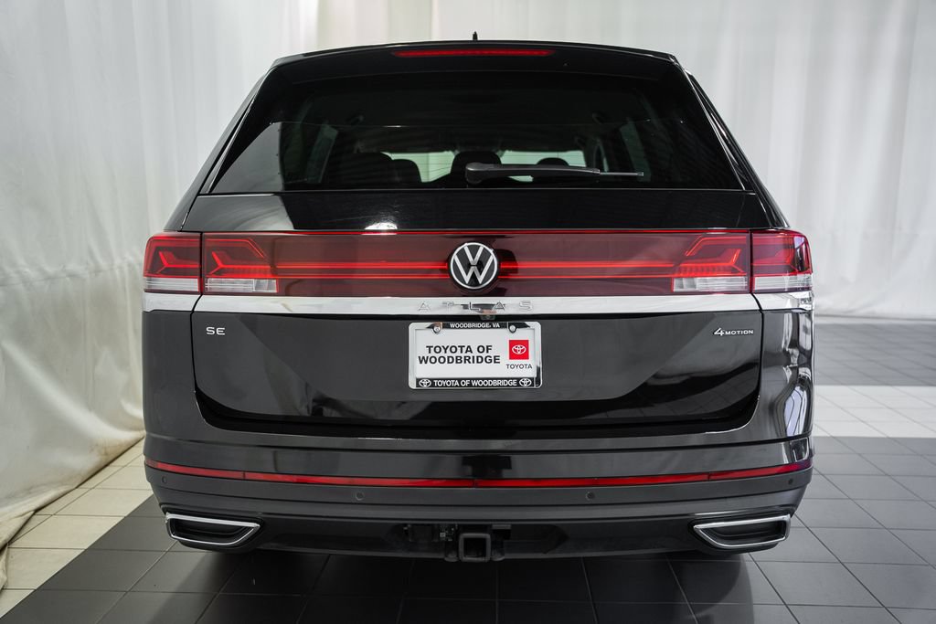 Used 2025 Volkswagen Atlas SE AWD/4WD image 5