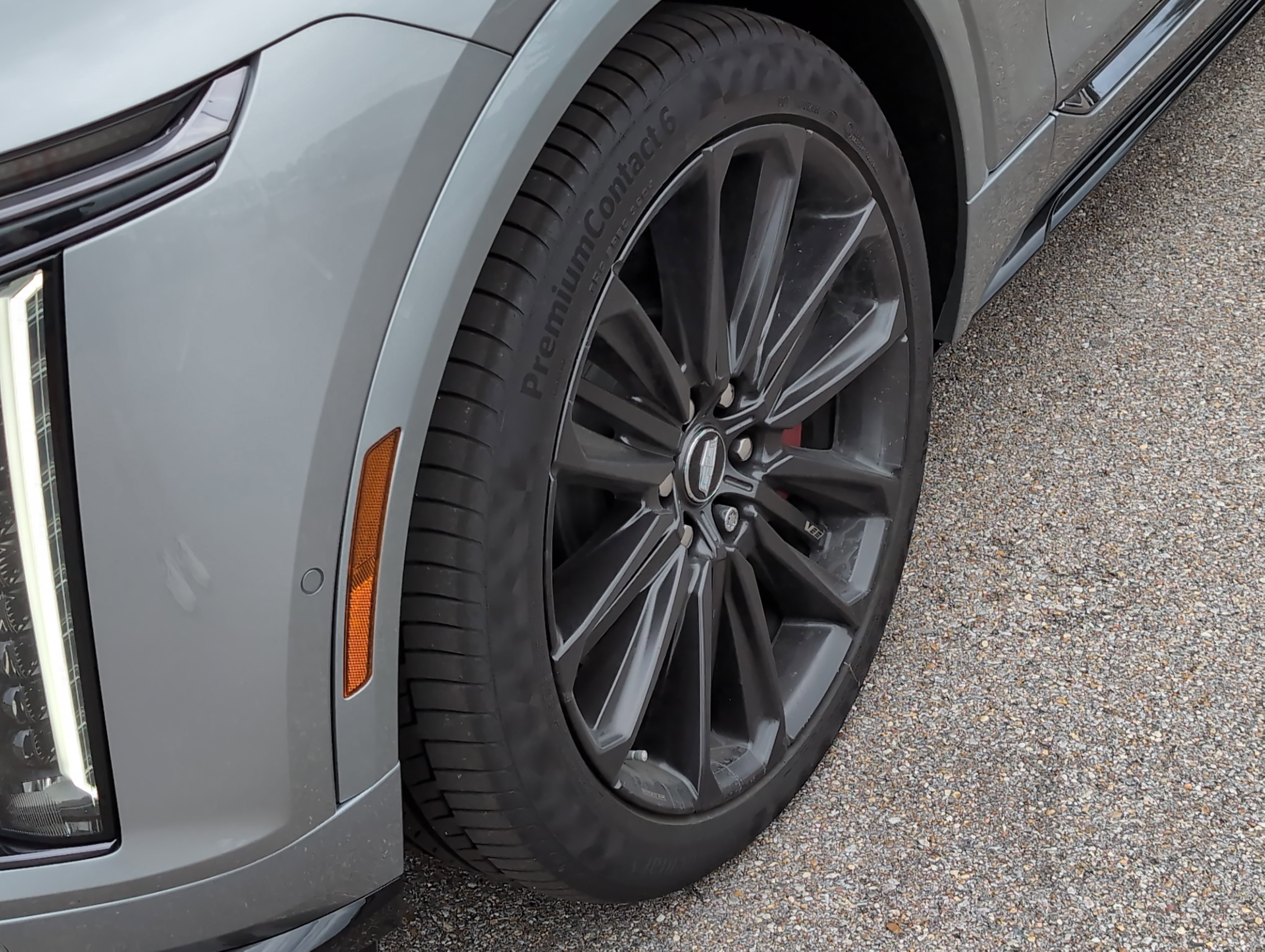 New 2026 Cadillac Lyriq V image 34