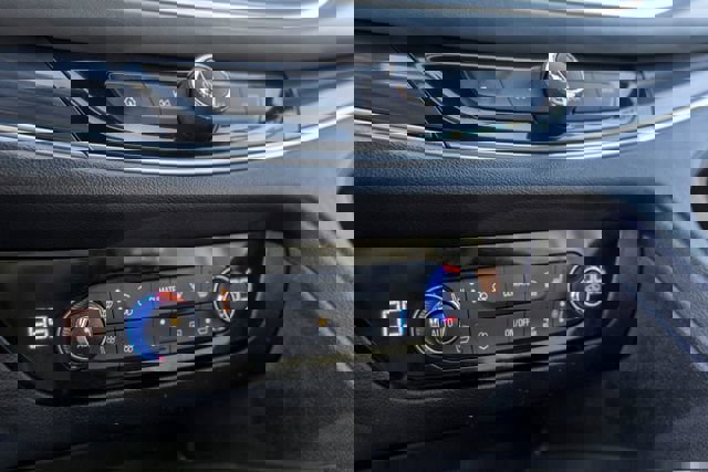 Used 2024 Buick Enclave Premium image 26