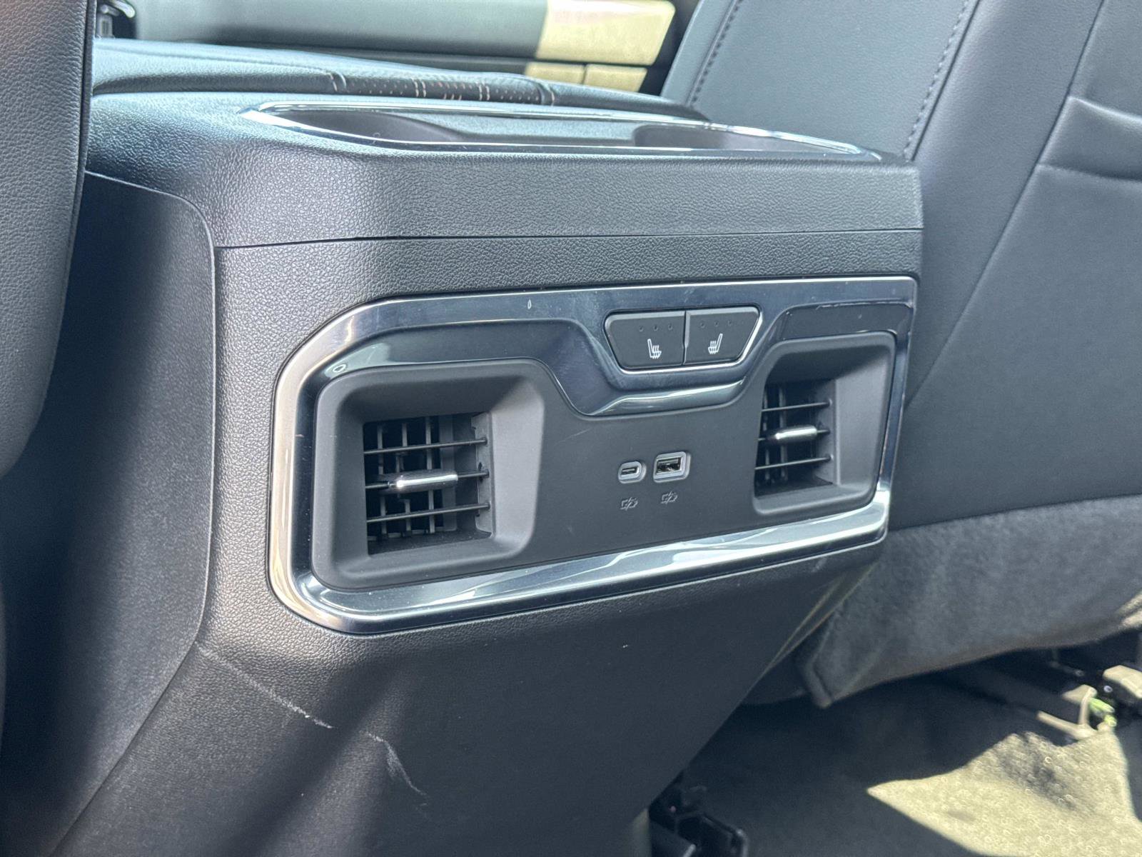 Used 2025 Chevrolet Silverado 1500 High Country w/ High Country Premium Package image 26