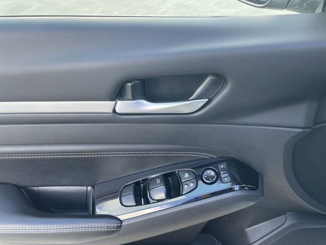 Used 2023 Nissan Altima 2.5 SV w/ SV Premium Package image 22