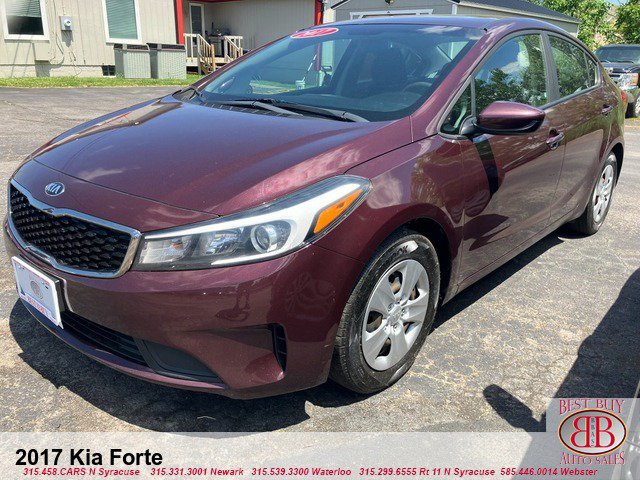 Used 2017 Kia Forte LX w/ LX Popular Package FWD image 3