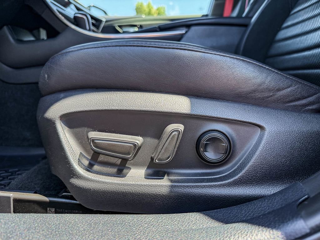 Used 2021 Toyota Avalon TRD FWD image 18