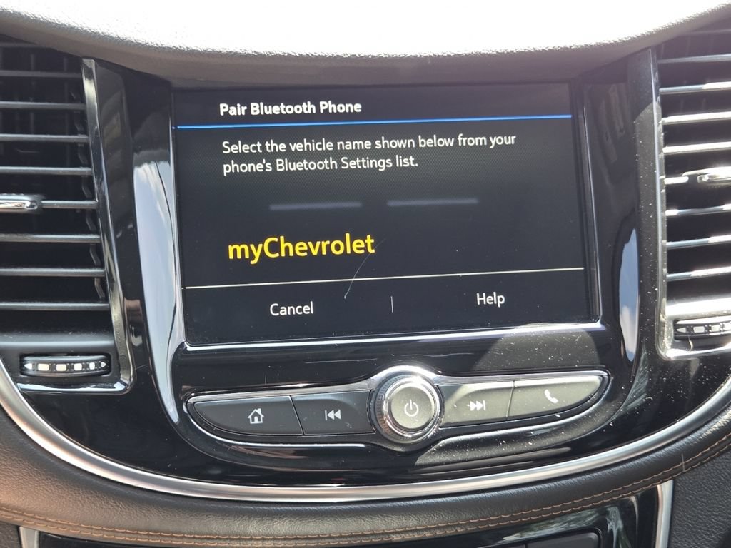 Used 2018 Chevrolet Trax Premier FWD image 11
